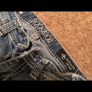 Rock & Roll Revival Low Rise Jeans 26 x 32